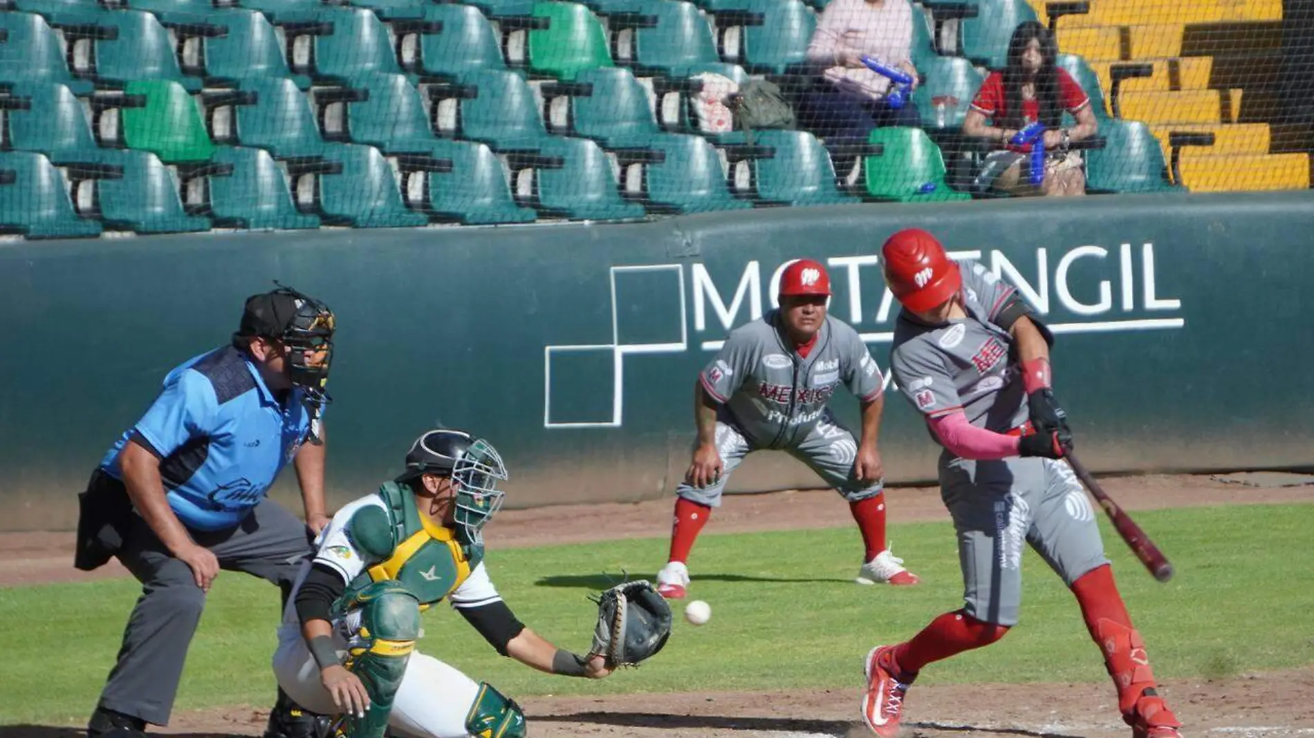 Los Pericos de Puebla amarraron el primer lugar del standing el fin de semana a costa de los Diablos Rojos  Cortesía Pericos de Puebla